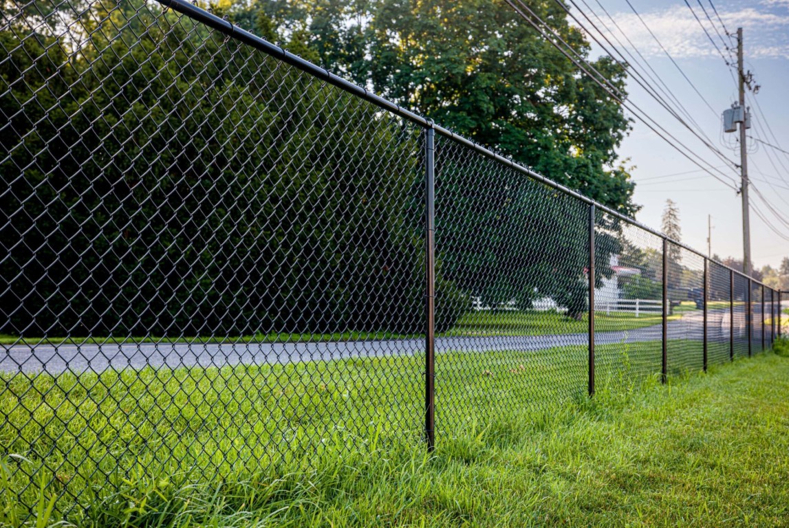 Chain-link fence installation in Port Arthur, TX
